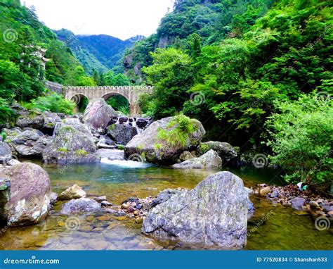 臨安十門峽：探索前往之旅的多重視角